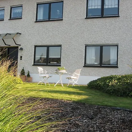 Moderne, Helle Und Gemuetliche Apartment *